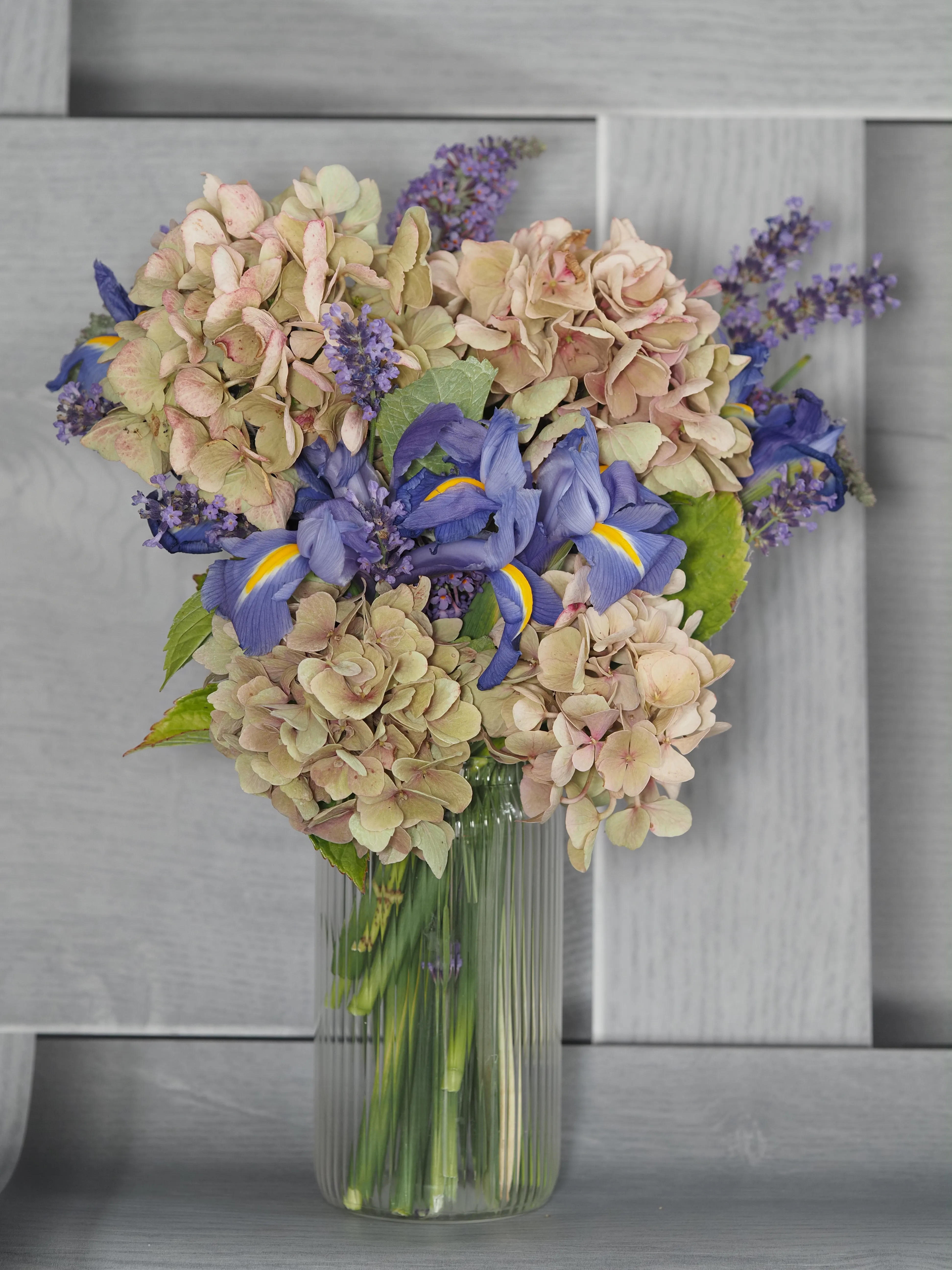 Cloud Hydrangea Bouquet - view 5